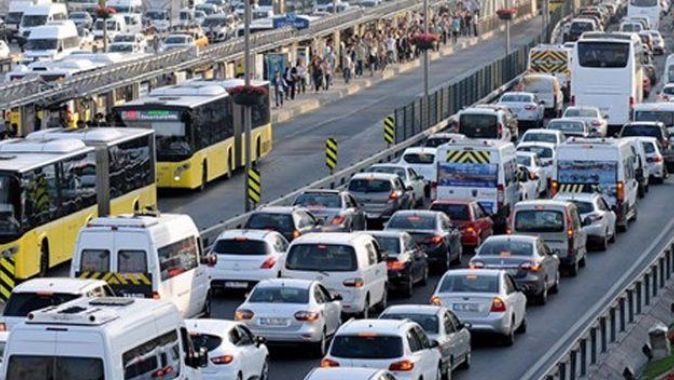 İstanbul trafiğinde bayram yoğunluğu