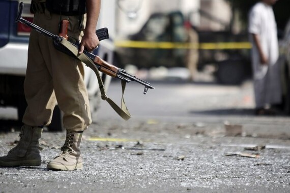 Kabil&#039;de canlı bomba kendini patlattı: Ölü ve yaralılar var