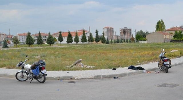 Karaman&#039;da motosikletler çarpıştı, 1 kişi hayatını kaybetti