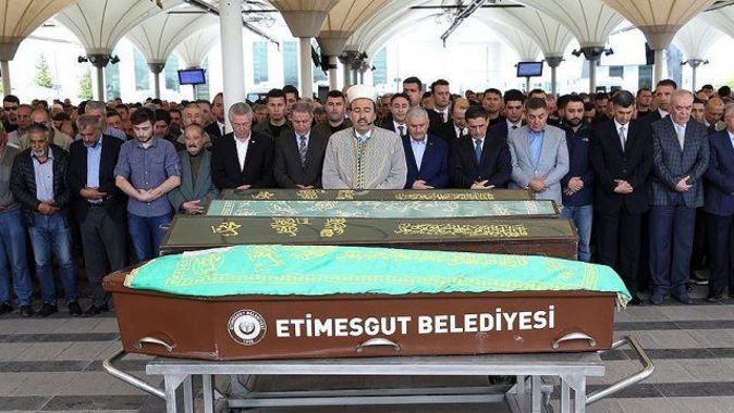 Korgeneral Bayraktaroğlu&#039;nun acı günü