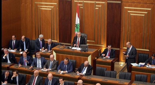 Lübnan Meclisi yeni seçim yasasını onayladı