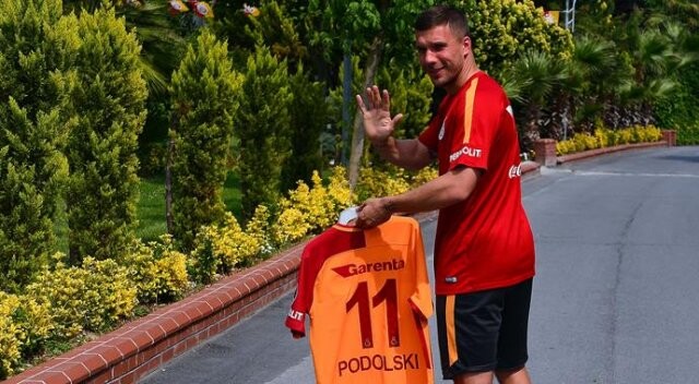 Podolski&#039;den Sabri&#039;ye destek mesajı
