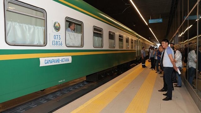 Semerkant-Astana tren seferleri başladı