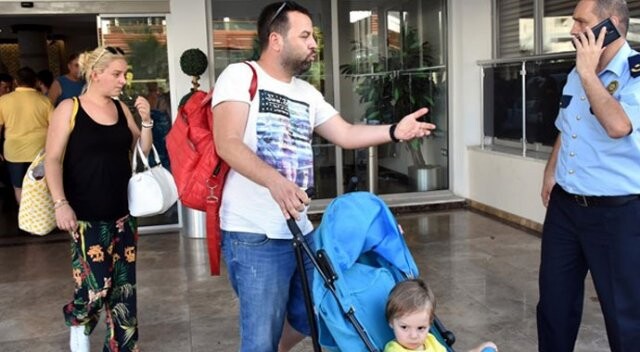 Tatilci 50 aile, otel kapısında kaldı