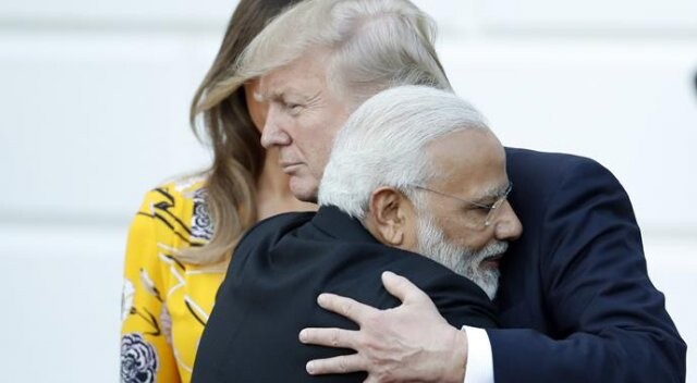 Trump, Hindistan Başbakanı Modi ile görüştü