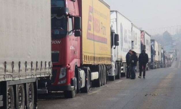 Tunceli-Pülümür karayolu TIR ve kamyonların geçişine kapatıldı