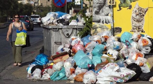 Yunanistan&#039;da çöp krizi devam ediyor