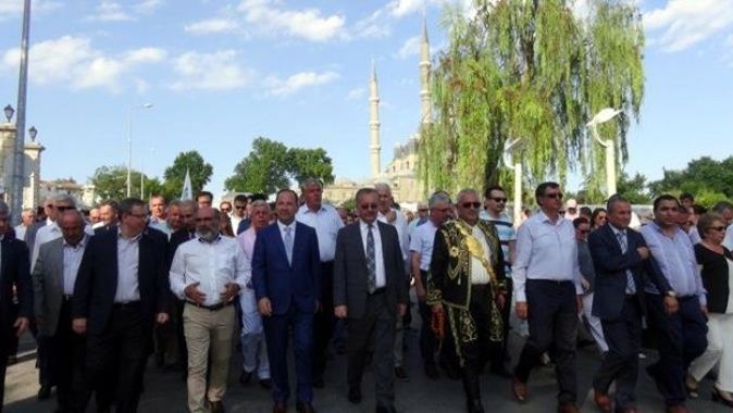 656. Tarihî Kırkpınar Yağlı Güreşleri Festivali Edirne&#039;de başladı