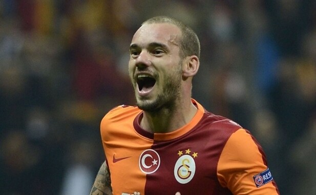 Antalyaspor Sneijder için devrede