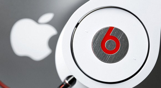 Apple, Beats kulaklıkları hediye edecek