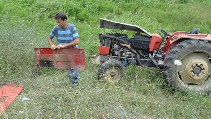 Bartın&#039;da devrilen traktörün sürücüsü öldü