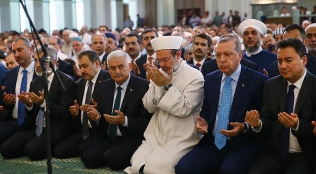 Erdoğan sabah namazını Beştepe Millet Camii&#039;nde kıldı