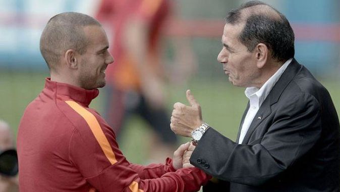 Galatasaray&#039;da Sneijder zirvesi!