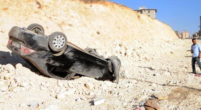 Gaziantep&#039;te otomobil devrildi: 4 yaralı