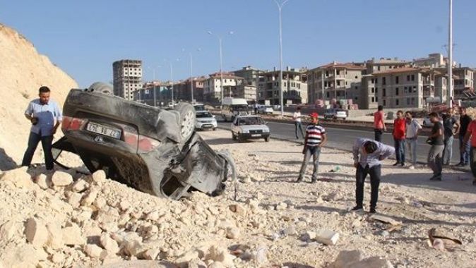 Gaziantep&#039;te trafik kazası: 4 yaralı