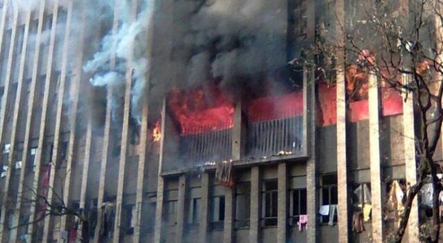 Güney Afrika’da yangın: 7 ölü