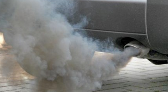İngiltere&#039;de dizel ve benzinli araçlara yasak geliyor