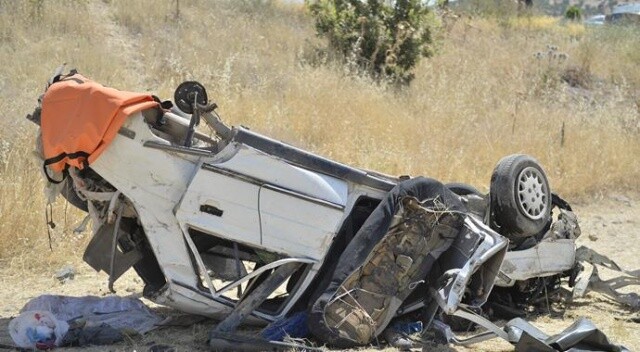 Mardin&#039;de feci kaza: 3 ölü, 2 yaralı