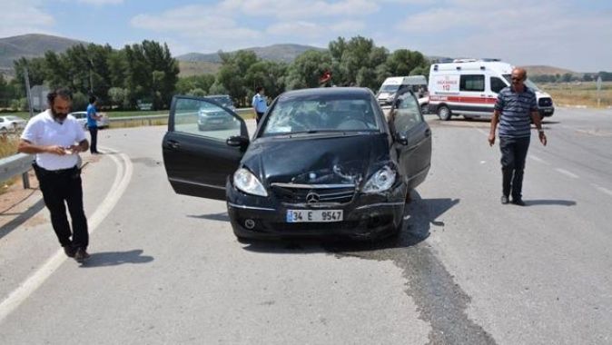 Sivas&#039;ta trafik kazası: 6 yaralı