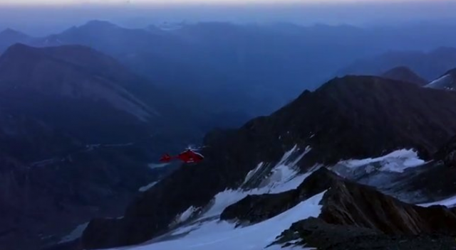 Avusturya&#039;da ilk yardım helikopteri dağa çakıldı