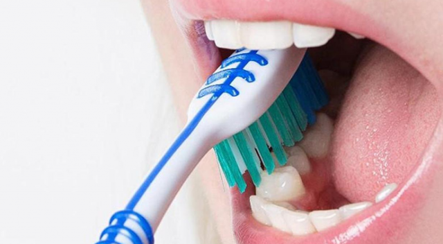 Diş fırçanızı ıslatmayın