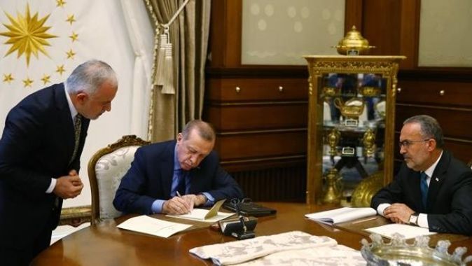 Erdoğan, kurban vekâletini Türk Kızılayı&#039;na verdi