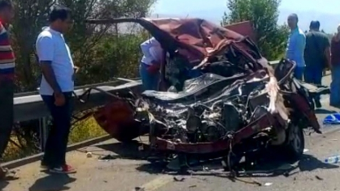 Erzincan’da trafik kazası: 3 ölü