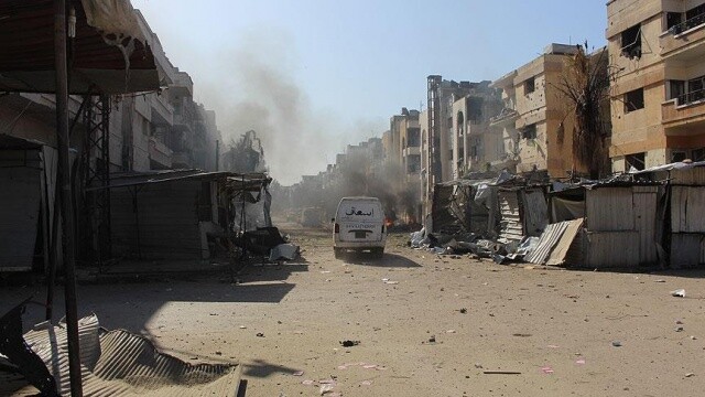 Esad rejimi Humus&#039;ta sivilleri vurdu