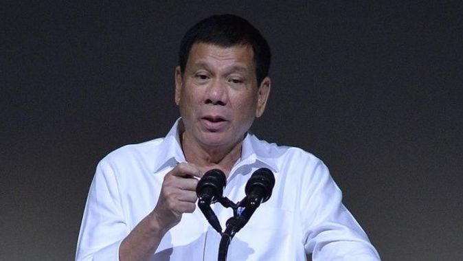 Filipinler Devlet Başkanı Duterte&#039;den insan hakları mesajı
