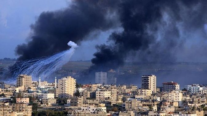 İsrail&#039;den Gazze&#039;ye iki ayrı hava saldırısı