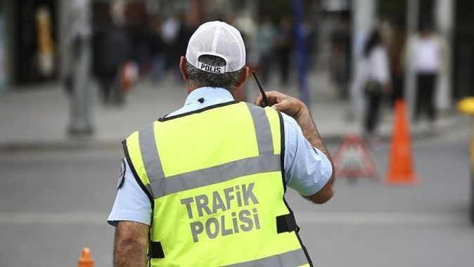 İstanbul&#039;da kurallara uymayan sürücülerin cebi yandı