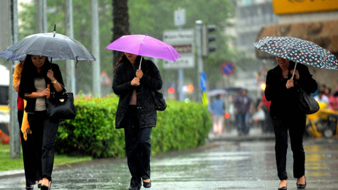 İstanbul&#039;da yağmur için tarih verildi
