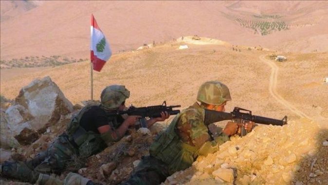 Lübnan ordusu DEAŞ&#039;a karşı operasyon başlattı