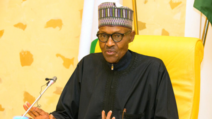Ofisini fareler basan Nijerya Devlet Başkanı evinden çalışacak