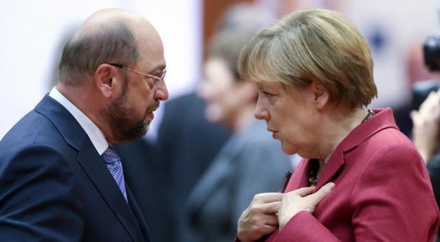 Schulz, Merkel&#039;in ABD politikasını eleştirdi