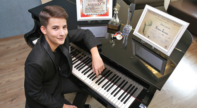 13 yaşındaki piyanist dünya birincisi