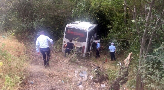 Amasya&#039;da yolcu midibüsü şarampole yuvarlandı: 26 yaralı
