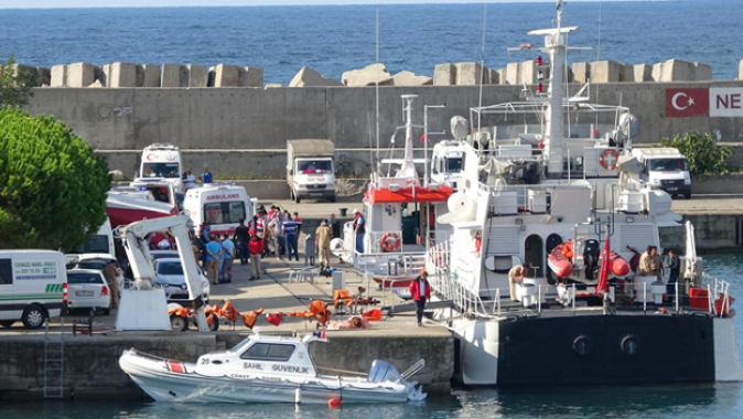 Batan göçmen teknesinde şoke eden tespit: Kaptan sadece ailesini kurtardı