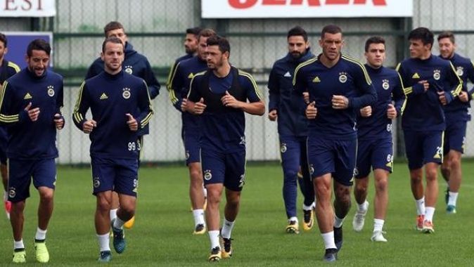 Fenerbahçe, Akhisarspor maçı hazırlıklarını sürdürdü