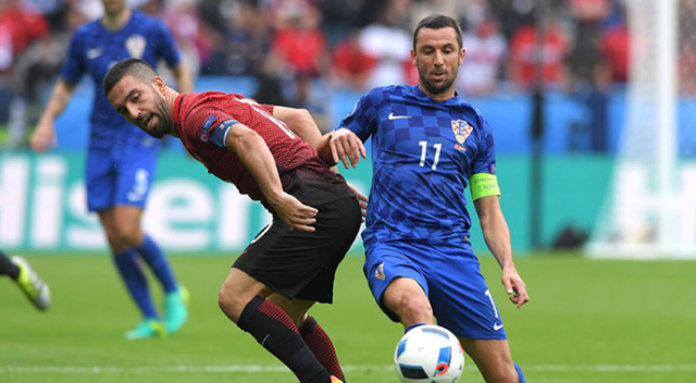 Hırvatistan Kosova&#039;yı tek golle geçti