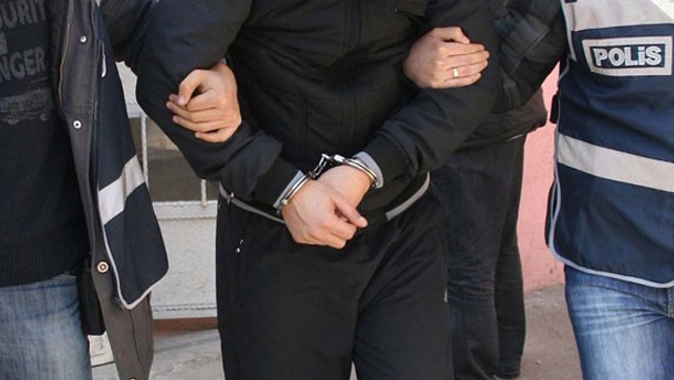 İhraç edilen polis FETÖ&#039;den tutuklandı