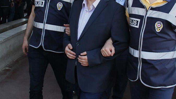 İstanbul&#039;da FETÖ operasyonu: 10 gözaltı