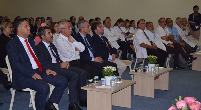 İstanbul İl Sağlık Müdürü Memişoğlu, S.B.Ü.’nün akademik yılı açılışına katıldı