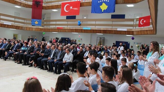 Kosova&#039;daki TMV okullarında ilk ders zili çaldı