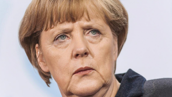 Merkel&#039;den çirkin hareket! Türkiye&#039;deki Alman firmalarına sınırlama