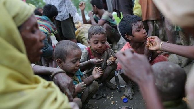 Myanmar, Arakan&#039;a insani yardımlara izin vermiyor