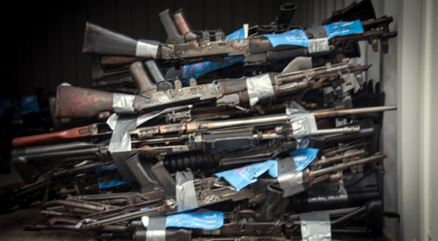 Silah bırakan FARC&#039;ın 9 bin silahı imha edildi