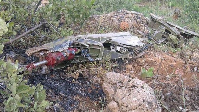 Yemen&#039;de BAE uçağı düştü
