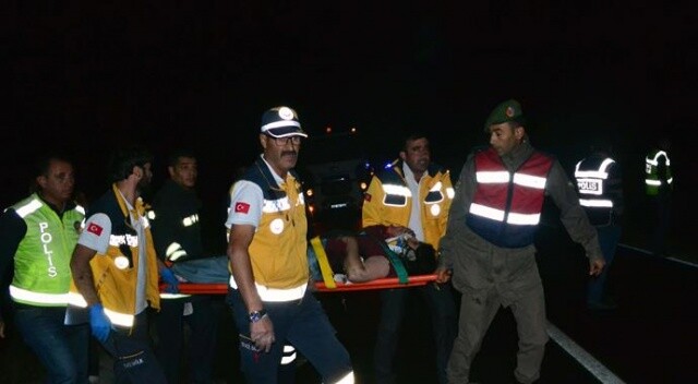 Yozgat&#039;ta yolcu otobüsü devrildi: 3 ölü, 43 yaralı var