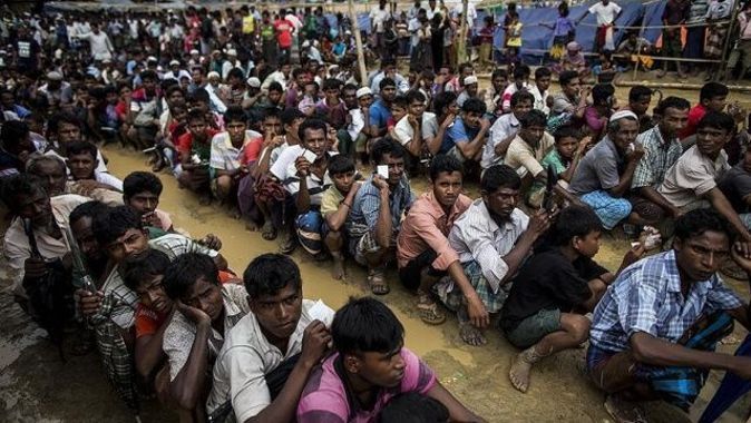 &#039;Bangladeş&#039;teki kamplardaki Arakanlı sayısı 820 bine ulaştı&#039;